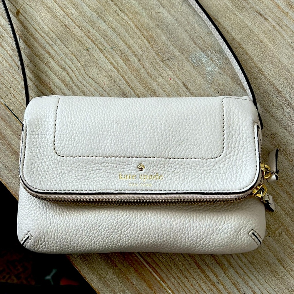 Kate spade cross body bag